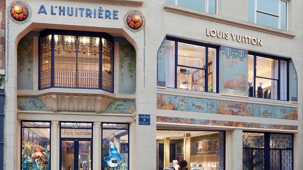 Restored Art Deco façade of L’Huitrière, Lille