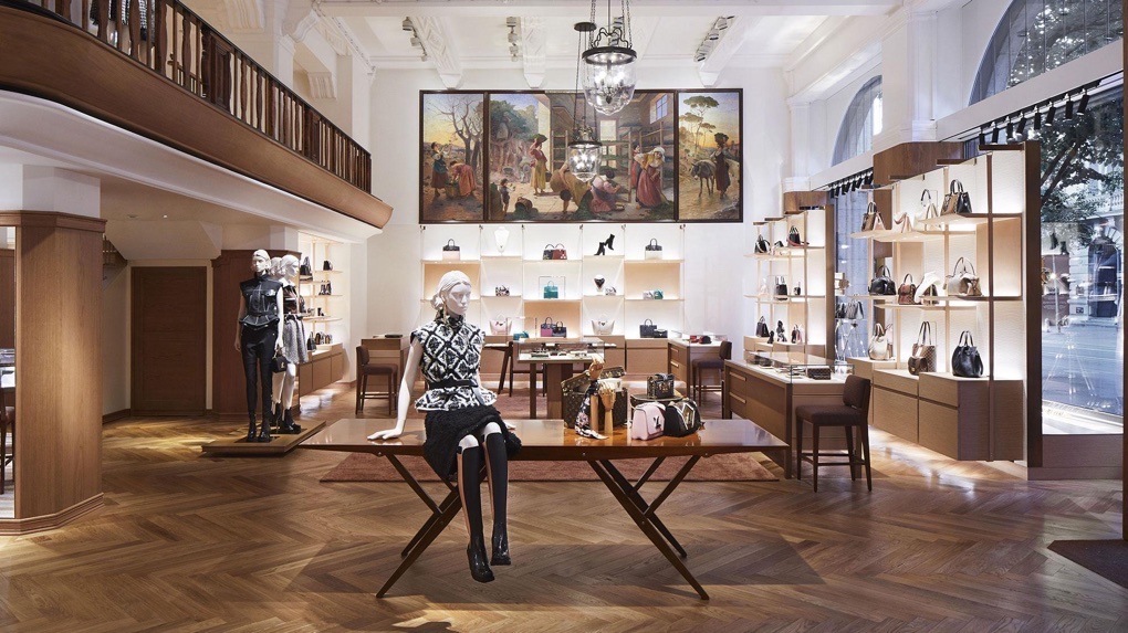 Historic volumes and Louis Vuitton interiors, Bahnhofstrasse, Zurich
